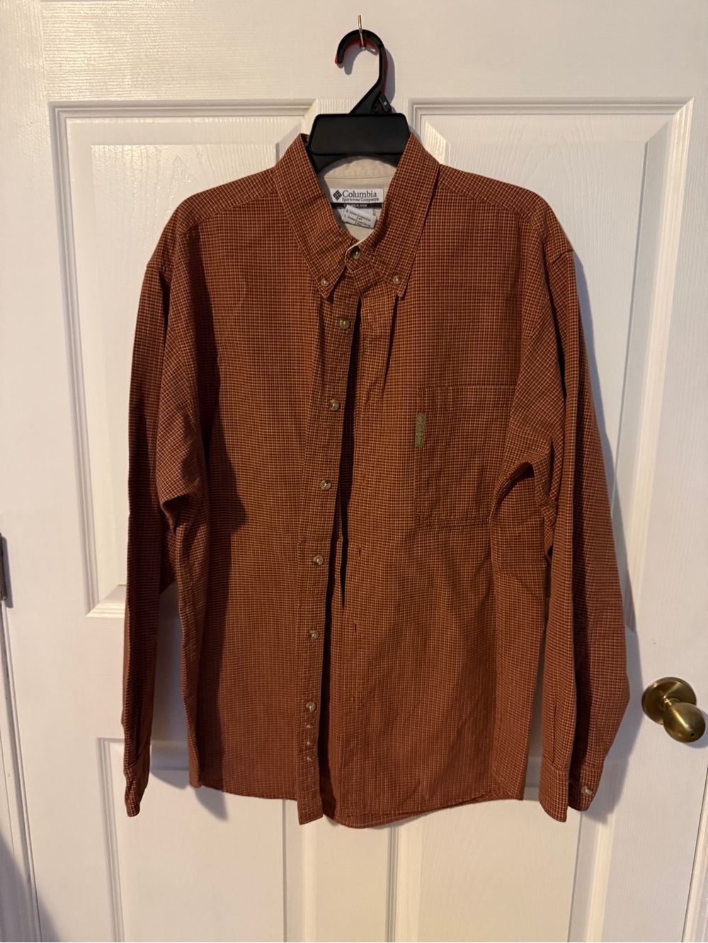 Columbia Men's Rust Plaid Long-Sleeve Button-Down Shirt